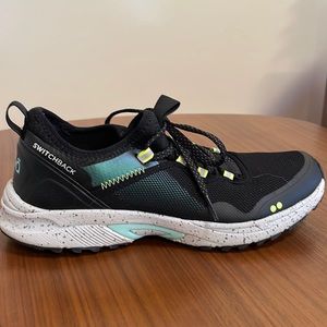 Ryka Switchback‎